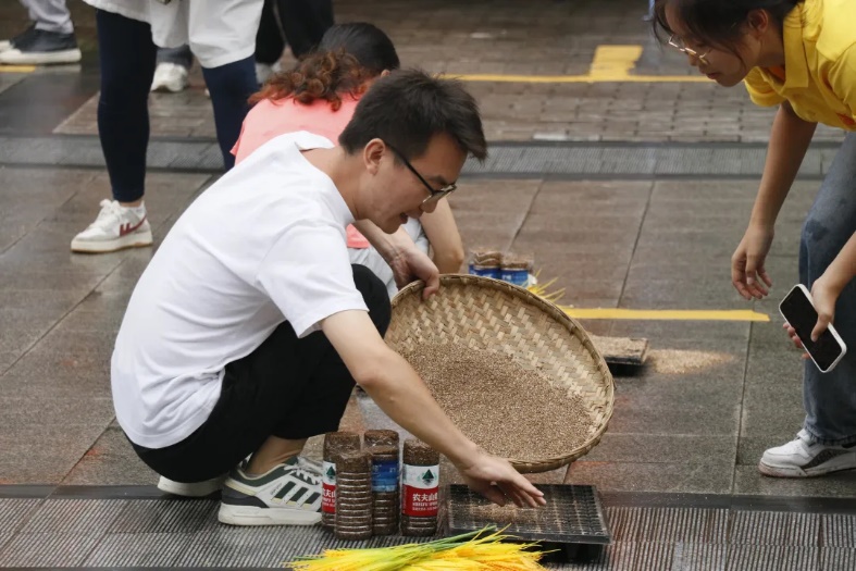 南宫28
