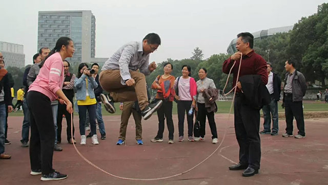 南宫28